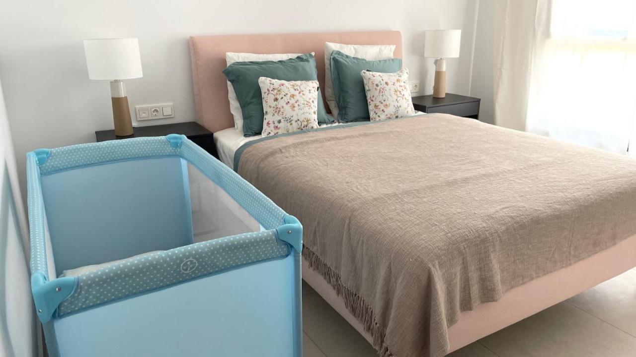 Estepona Place - Spacious Family City Apartment Zewnętrze zdjęcie
