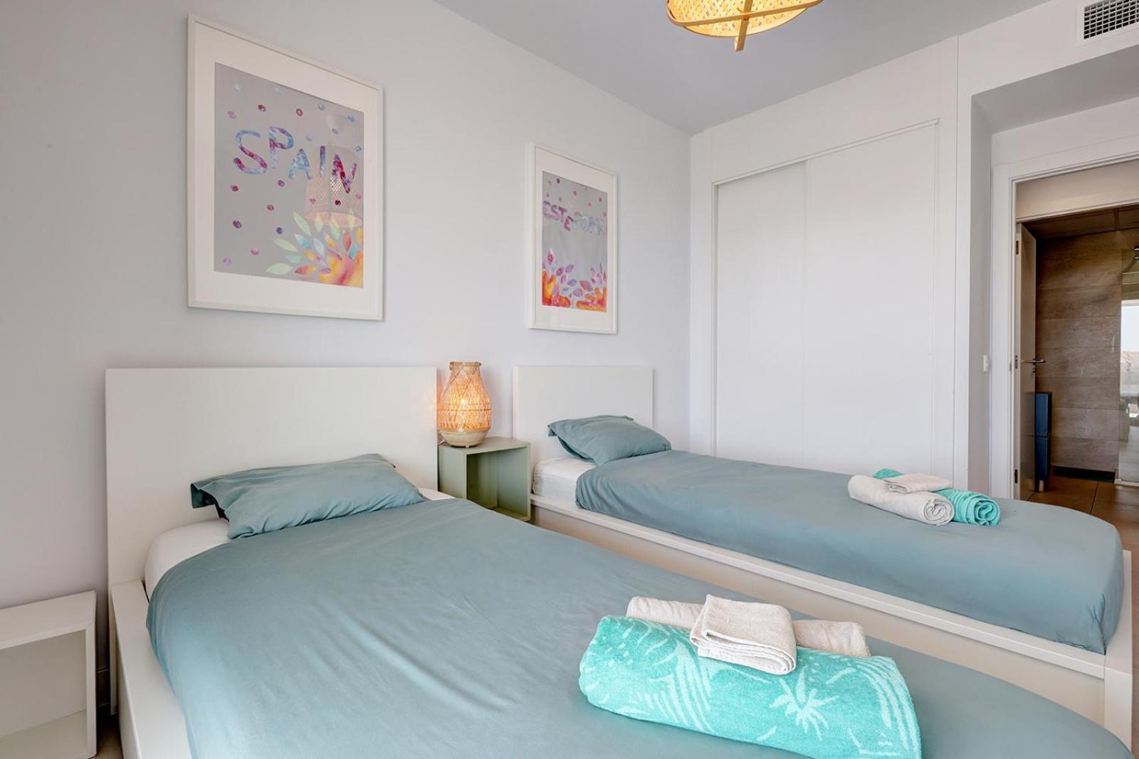 Estepona Place - Spacious Family City Apartment Zewnętrze zdjęcie