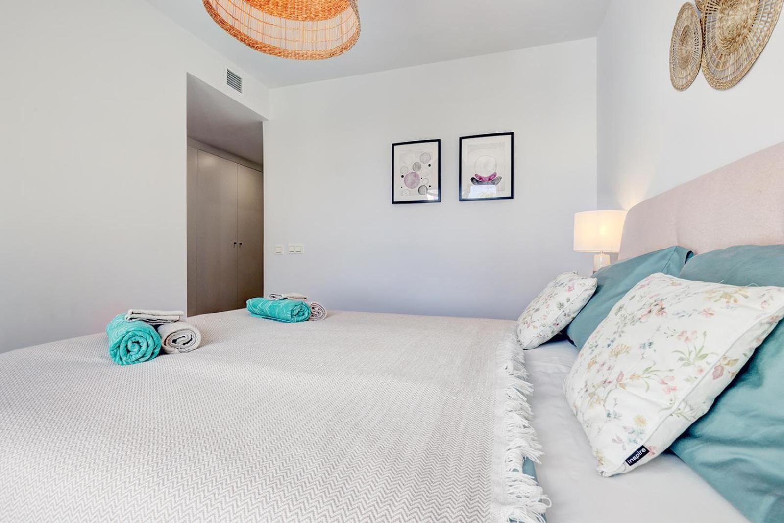 Estepona Place - Spacious Family City Apartment Zewnętrze zdjęcie