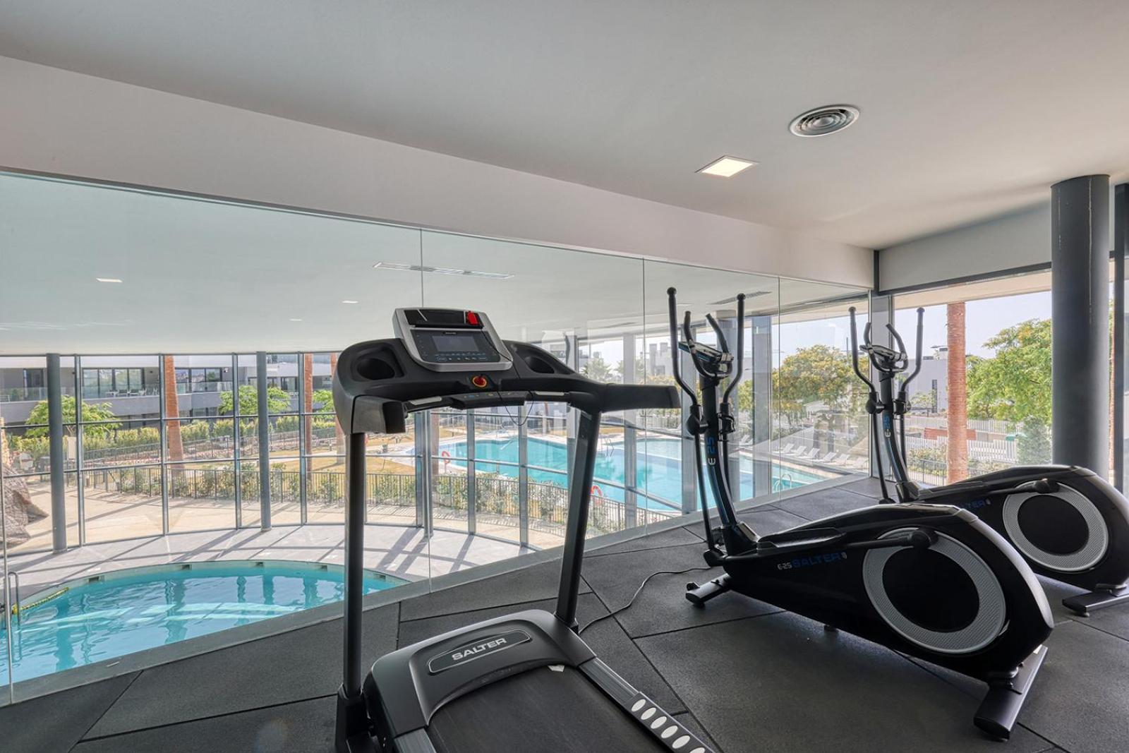 Estepona Place - Spacious Family City Apartment Zewnętrze zdjęcie